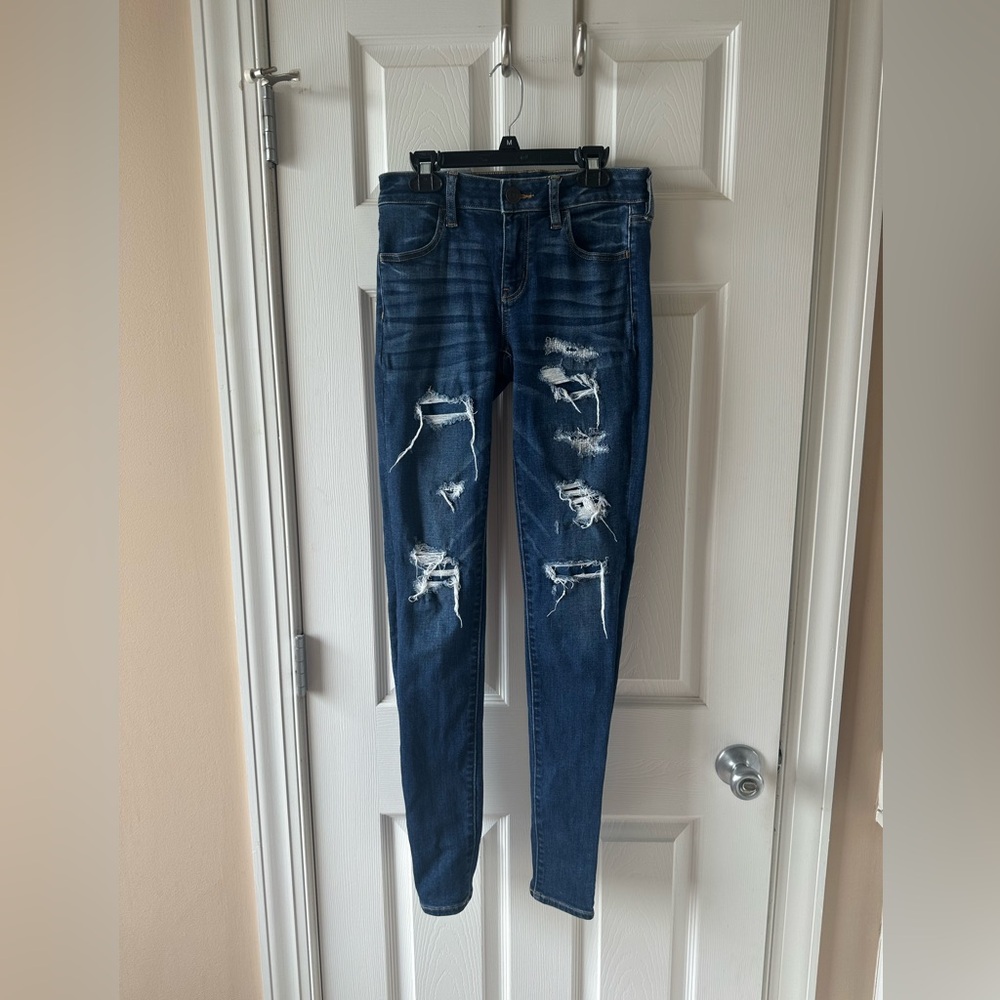 woman’s american eagle jeans size : 4 extra long